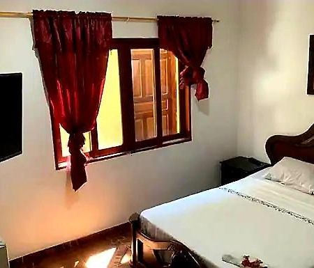 Hostal Selvatrip Leticia Exterior foto