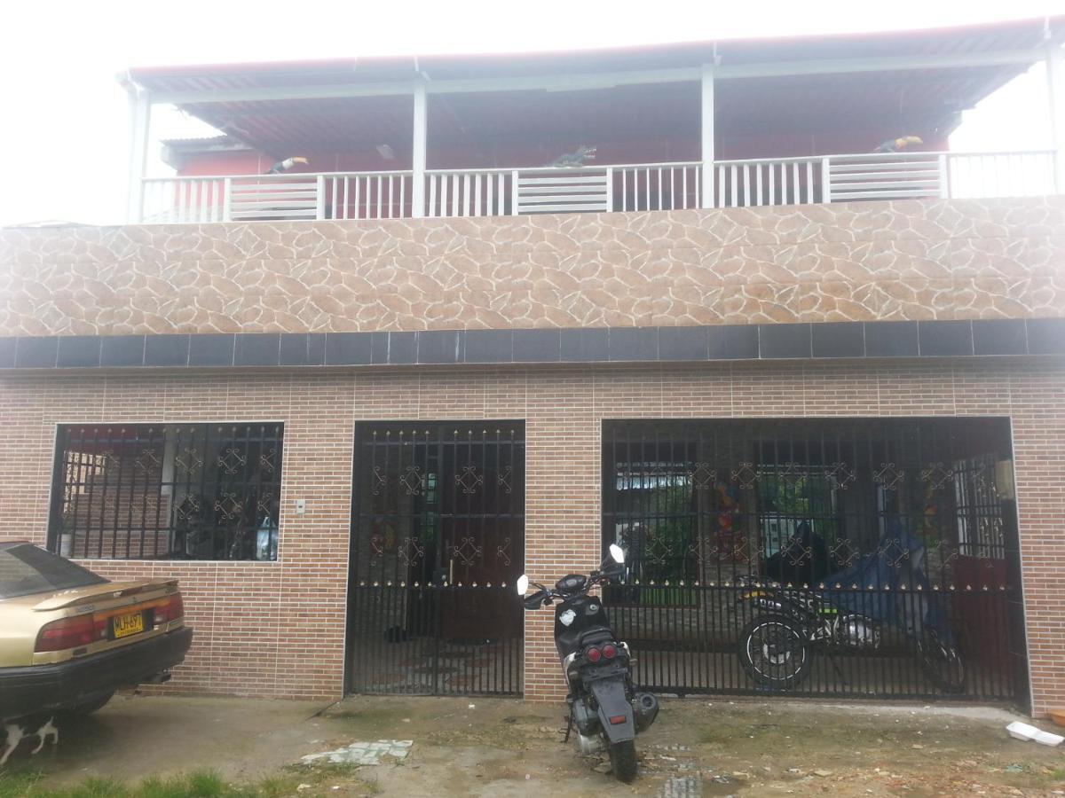 Hostal Selvatrip Leticia Exterior foto